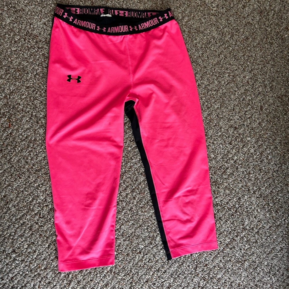 Hot pink and grey Under Armour capri leggings